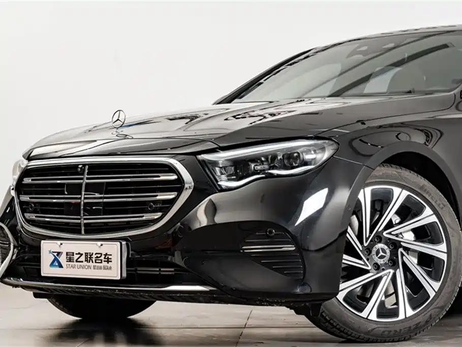 Mercedes-Benz E-Class 2024 Facelift E 300 L Luxury фото 2