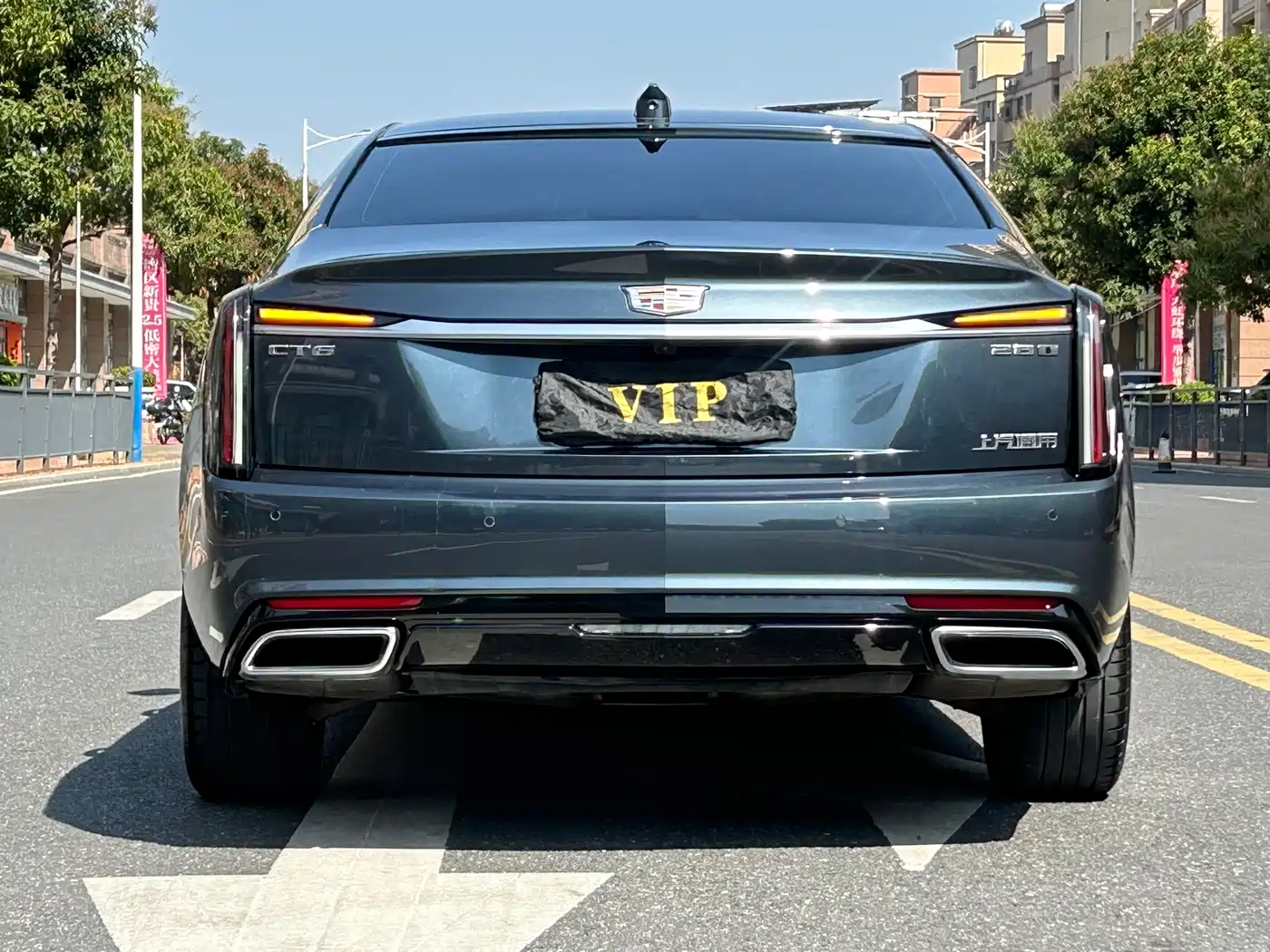 CADILLAC CT6