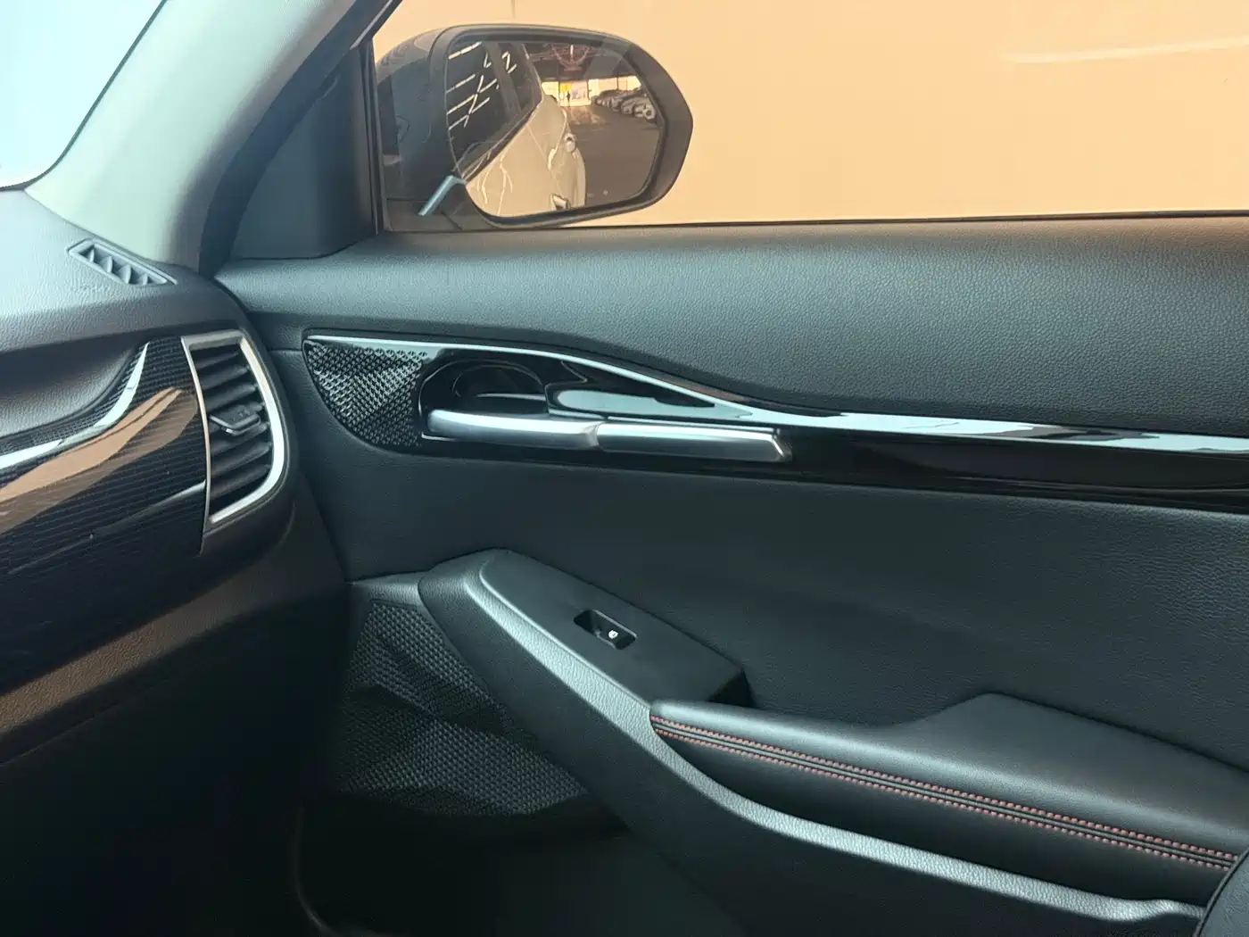 Kia KX3 Smart Run 2021 1.5L CVT Fashion Edition фото 9