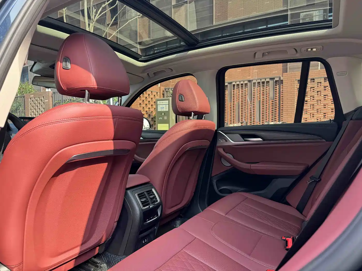 BMW X3 2022 Facelift xDrive30i Leading M Shadow Edition фото 14