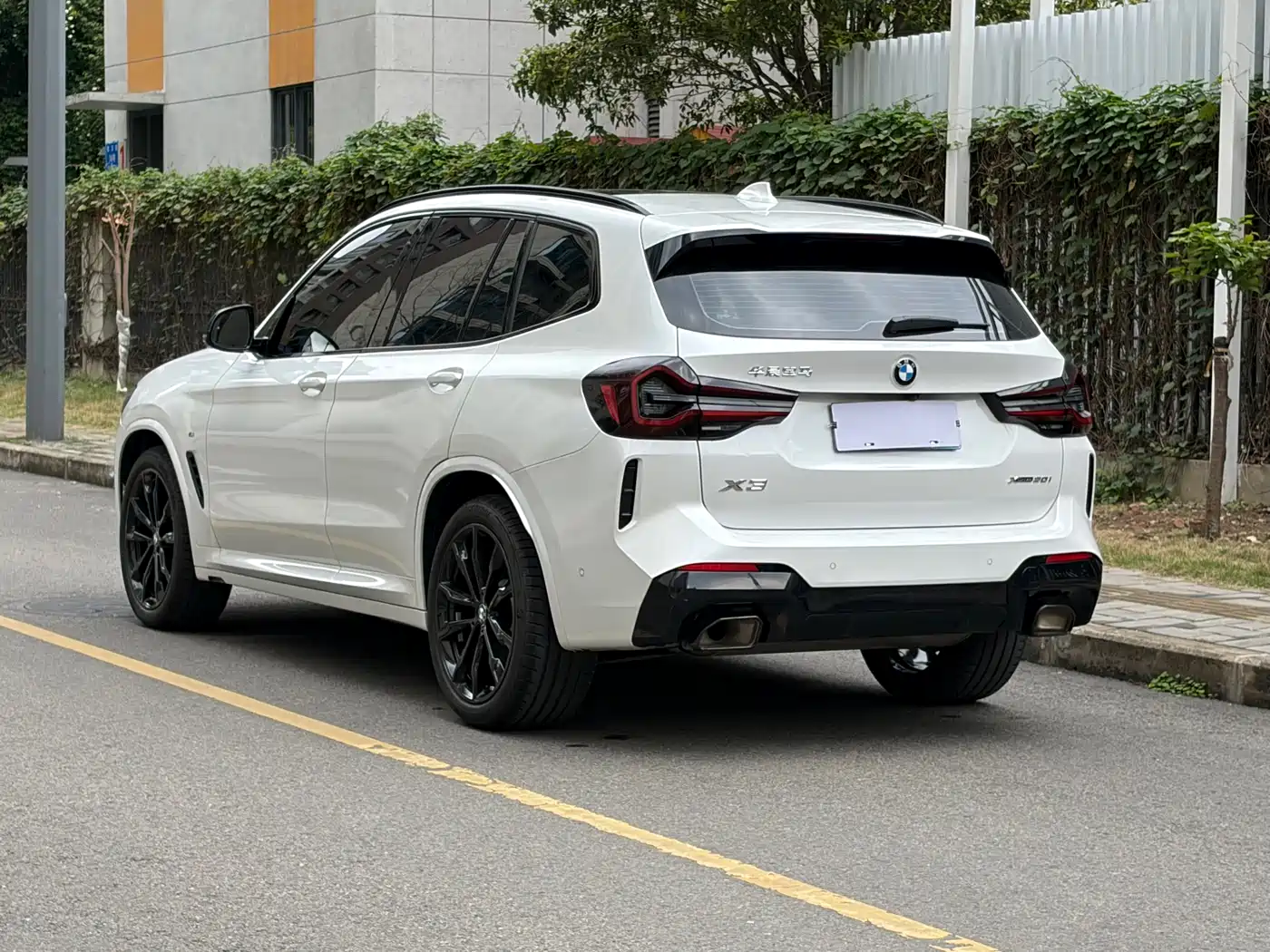 BMW X3 2023 xDrive30i Premium M Night Package фото 5