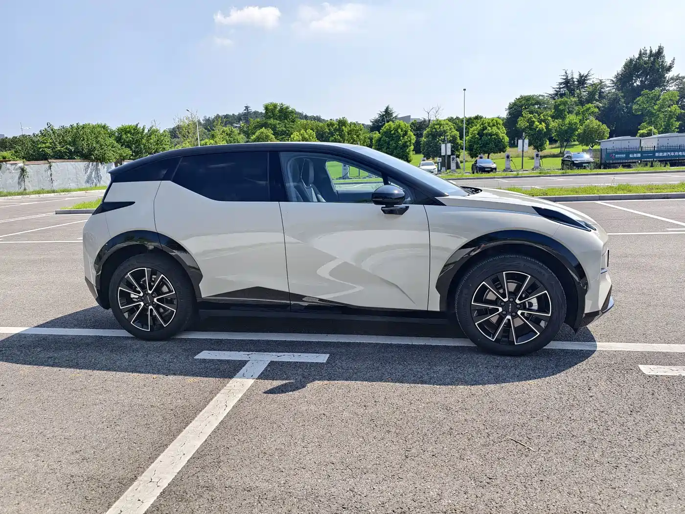 ZEEKR X 2024 2025 Four-Seat Rear-Wheel Drive Magic Cube Edition
