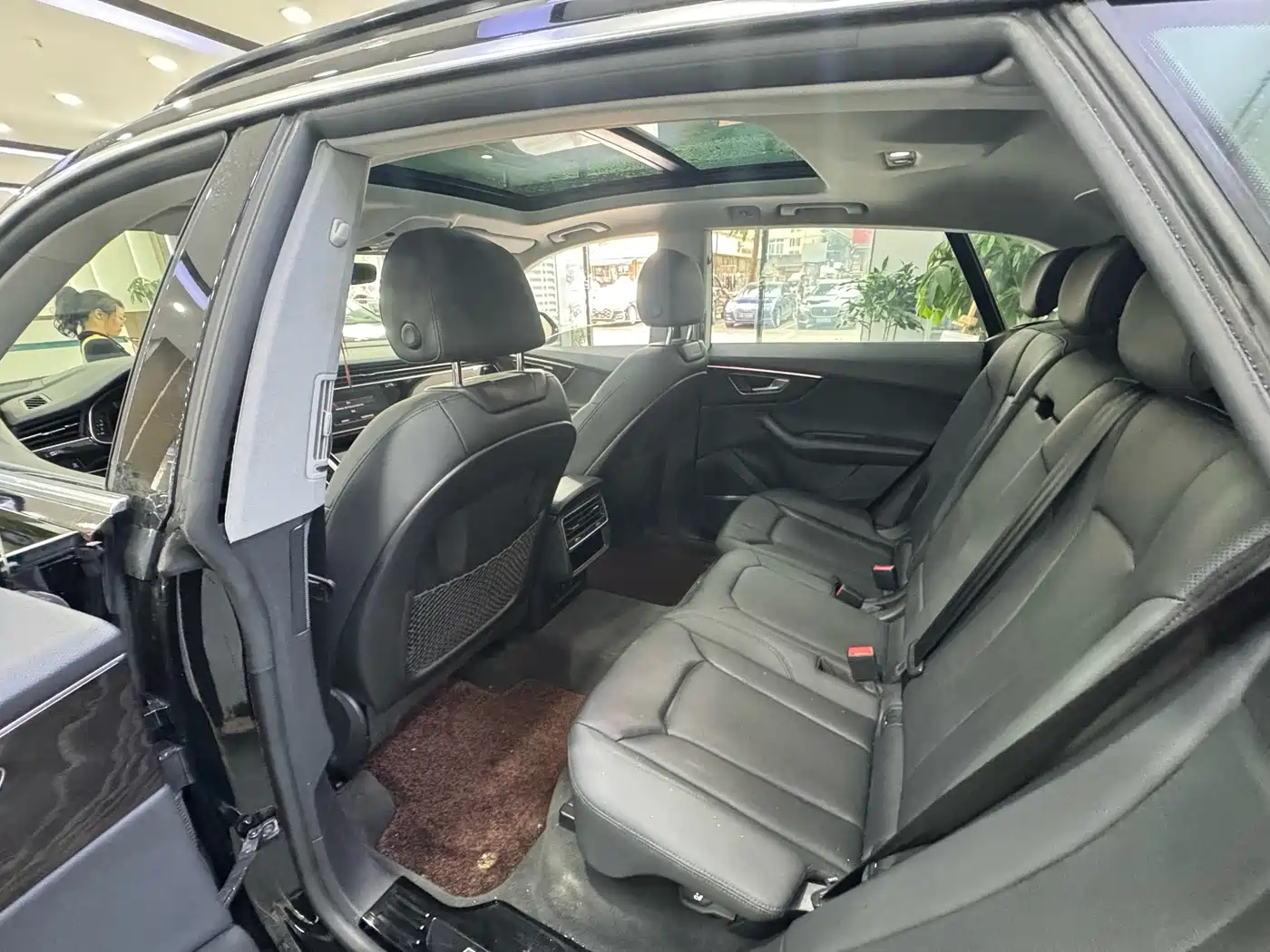 Audi Q8 2021 Model 55 TFSI Premium Dynamic фото 5