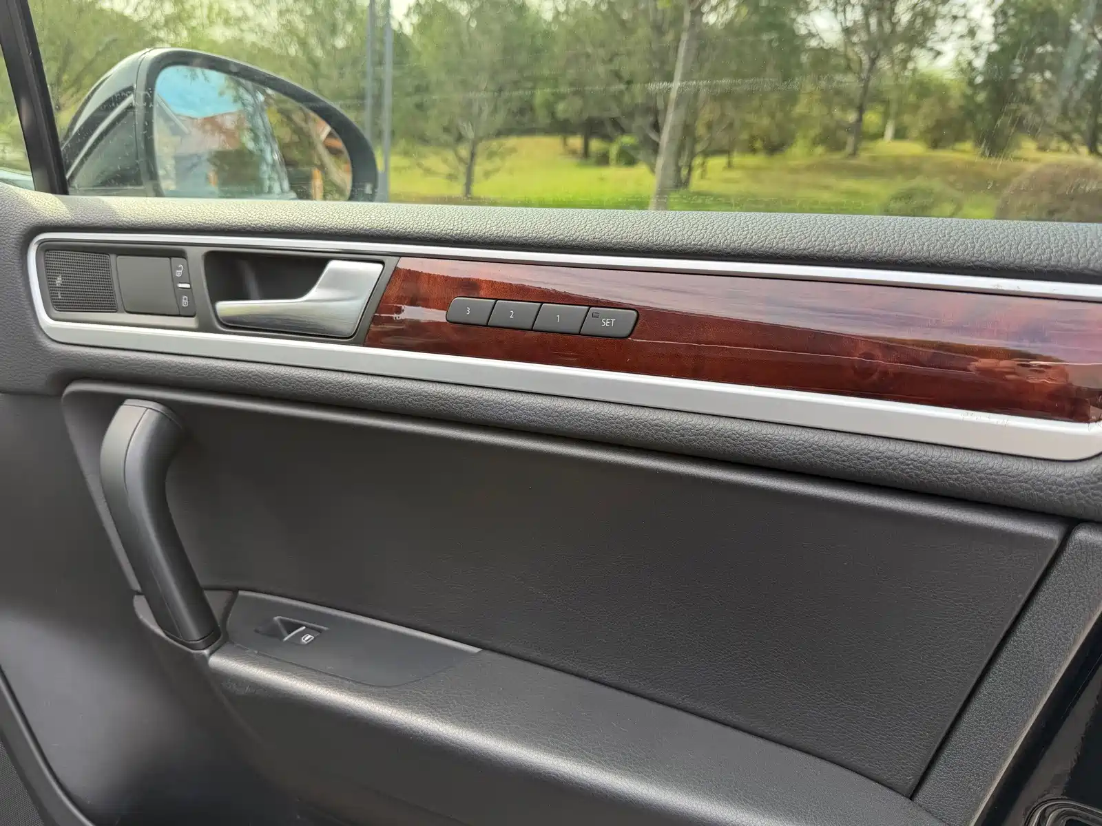 Фото 8 - Volkswagen Touareg
