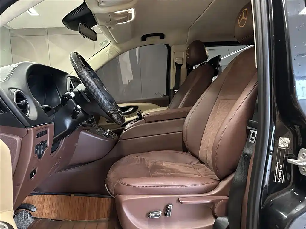 Mercedes-Benz Vito 2016 2.0T Elite Edition фото 16