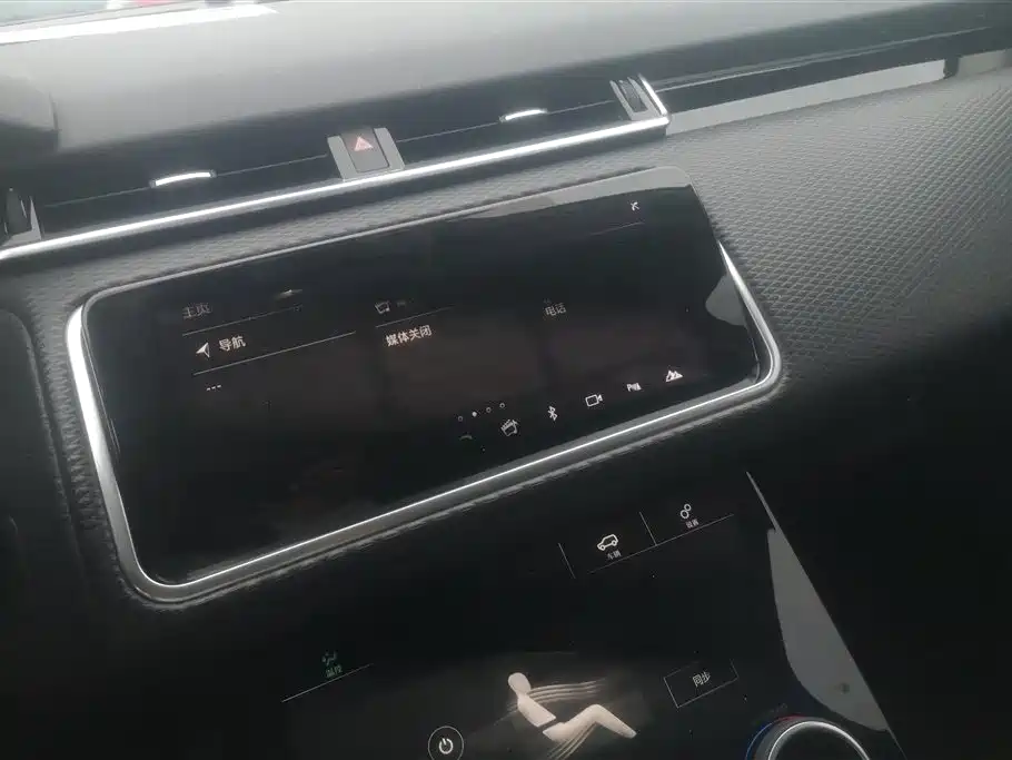 Land Rover Range Rover Velar 2018 P300 S фото 13