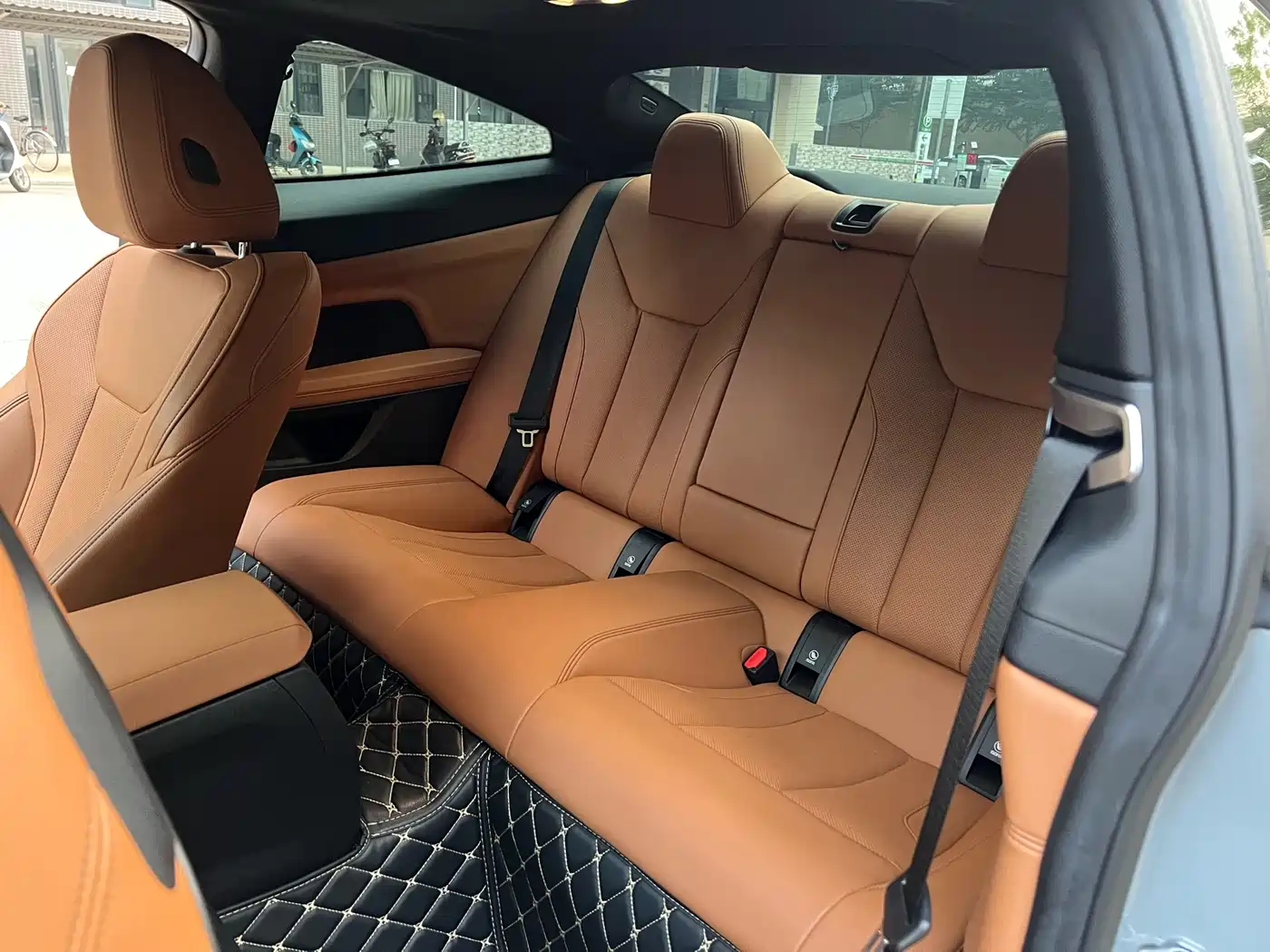 BMW 4 Series 2022 Facelift 425i M Sport Shadow Edition фото 5
