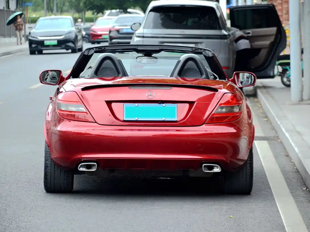 Mercedes-Benz SLK-Class 2010 Model SLK 200K Grand Edition фото 5