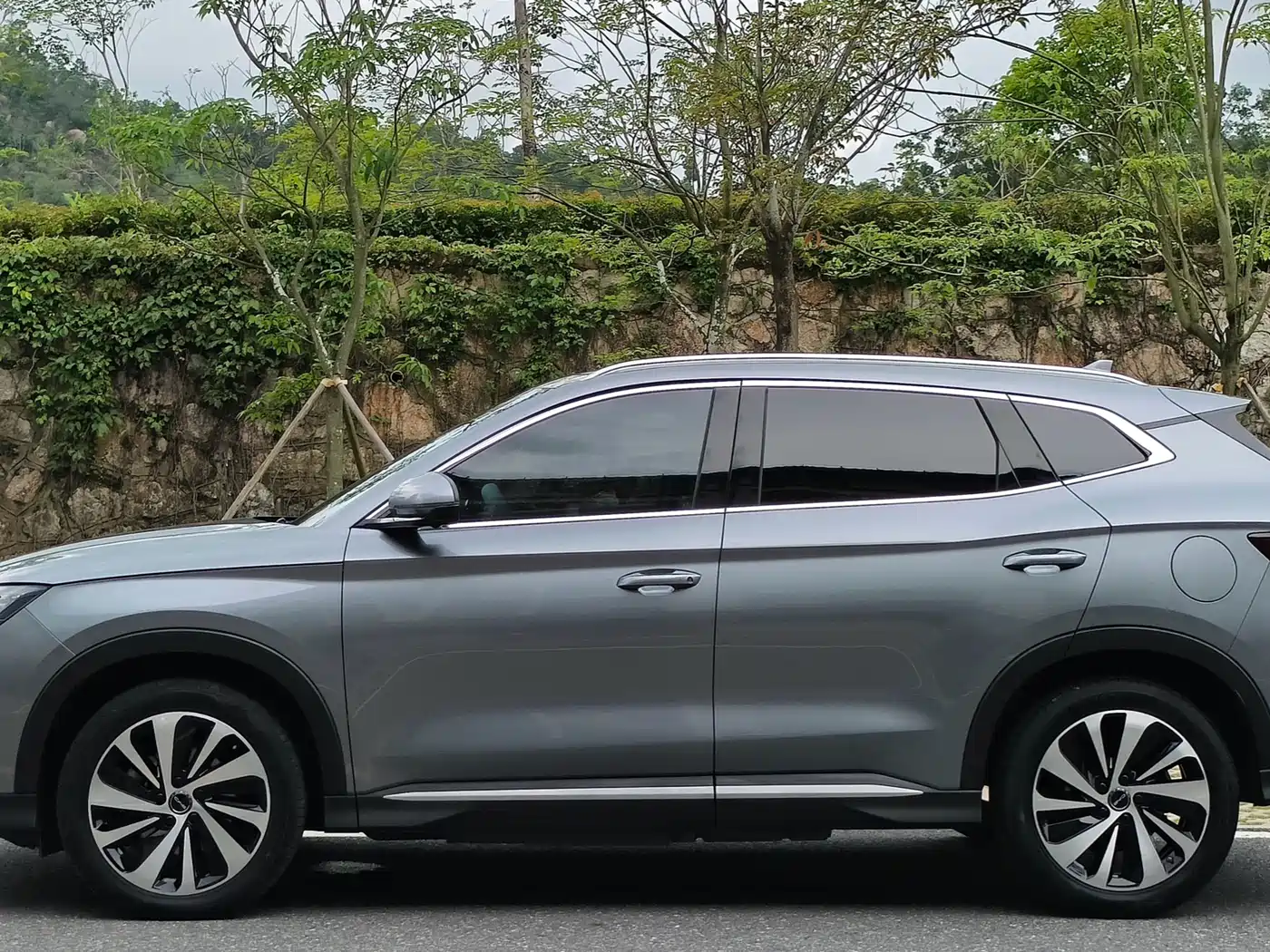 BYD Song PLUS PHEV 2023 Champion Edition DM-i 110KM Flagship PLUS фото 4
