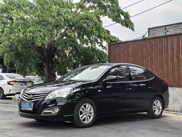  Hyundai Elantra 2011 1.6L Manual Comfort