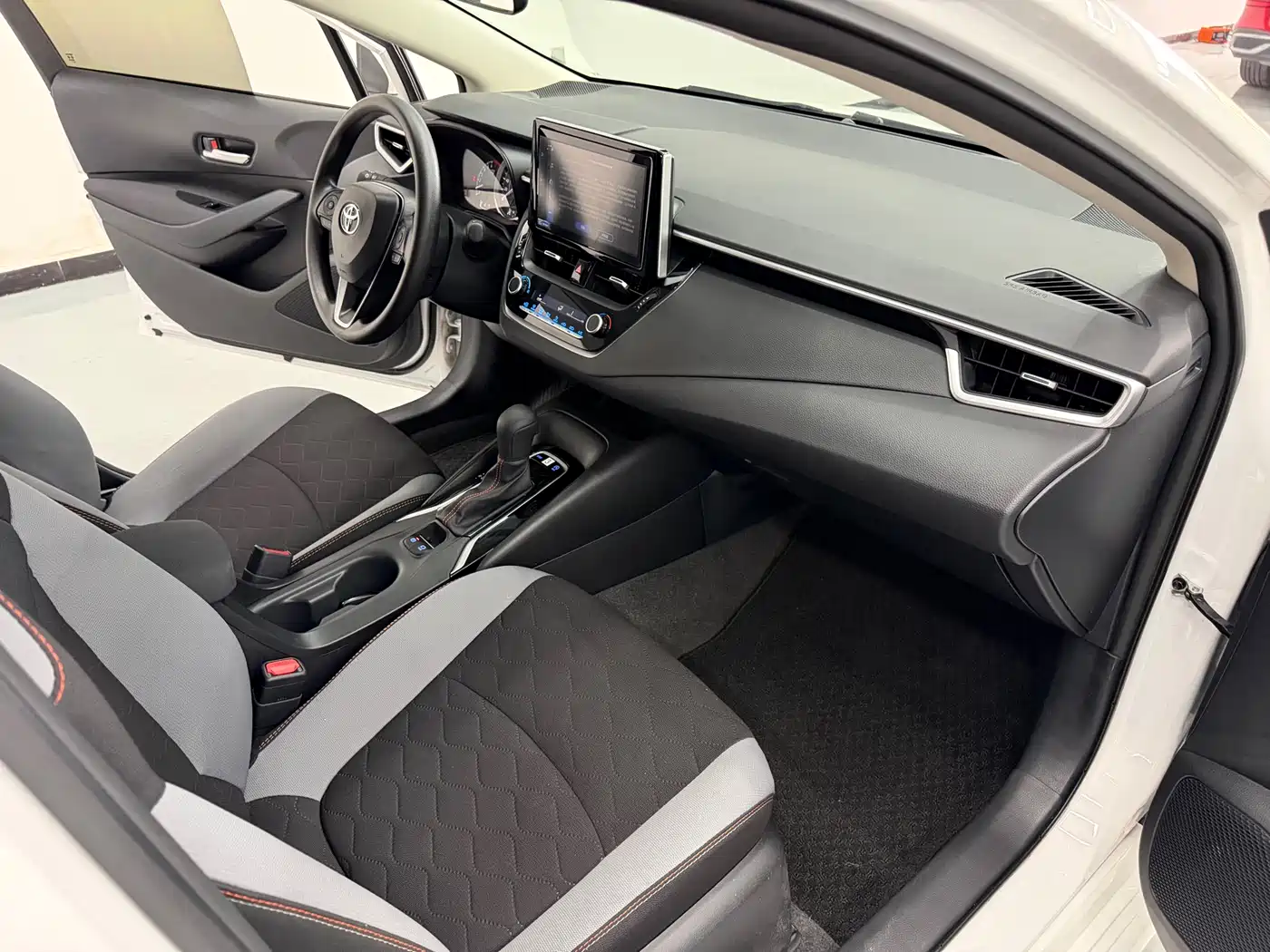 Toyota Corolla 2023 1.2T Elite Edition фото 8