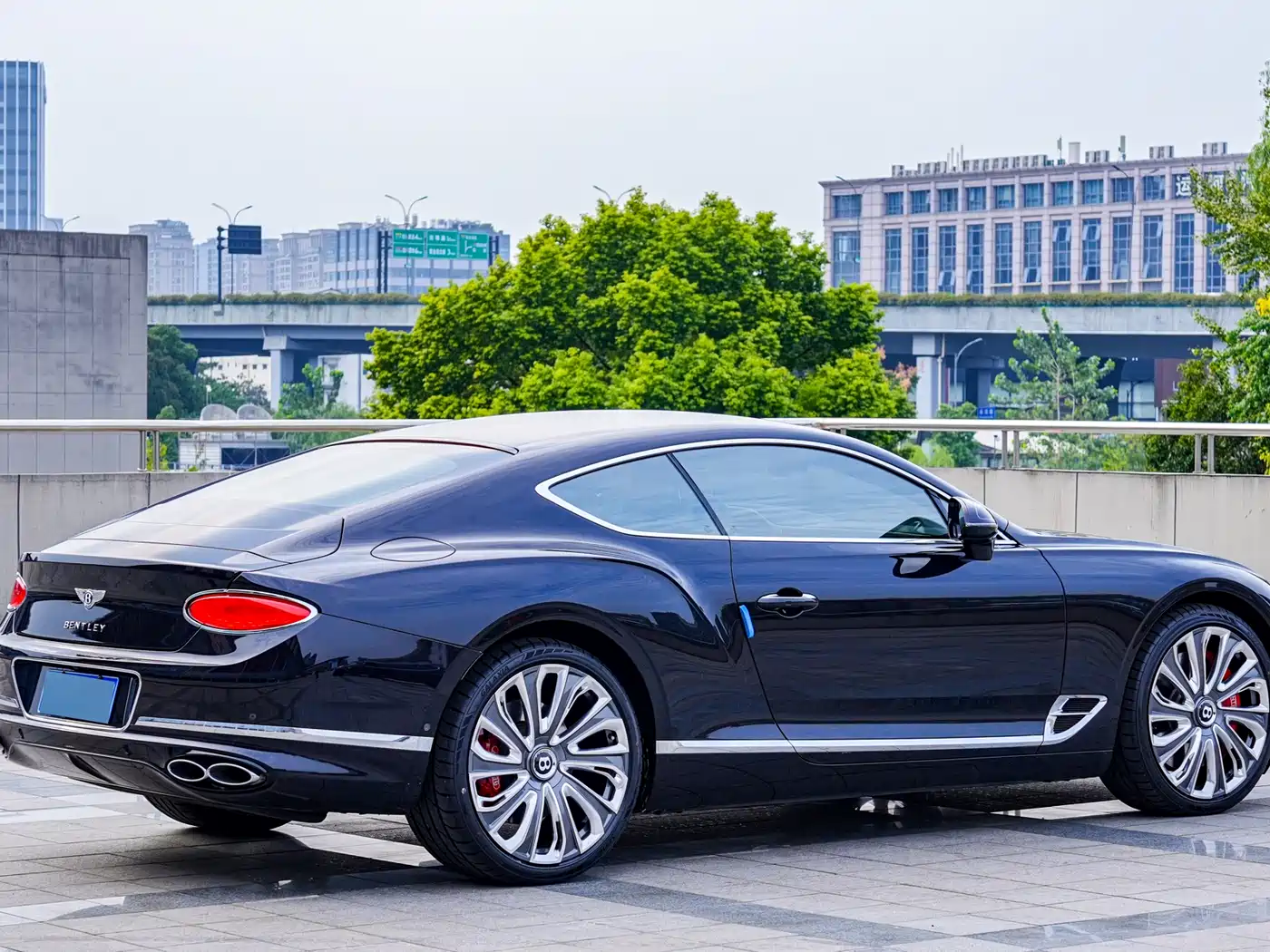 BENTLEY CONTINENTAL