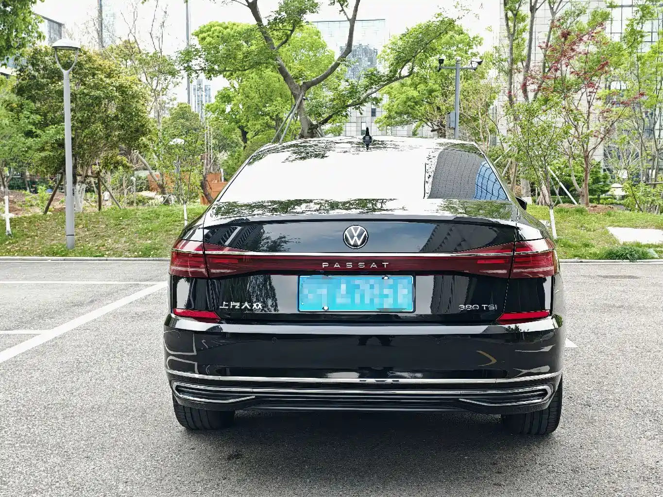 Volkswagen Passat 2024 Model 380TSI Starlight Elite фото 14