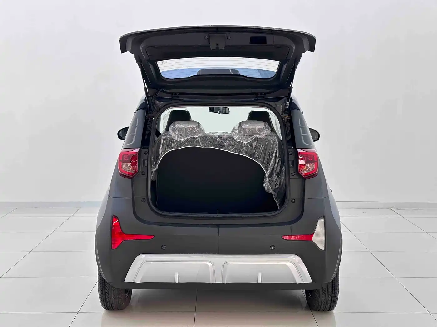 QQ New Energy Little Ant 2026 2025 251km Favorite Edition 25.05kWh