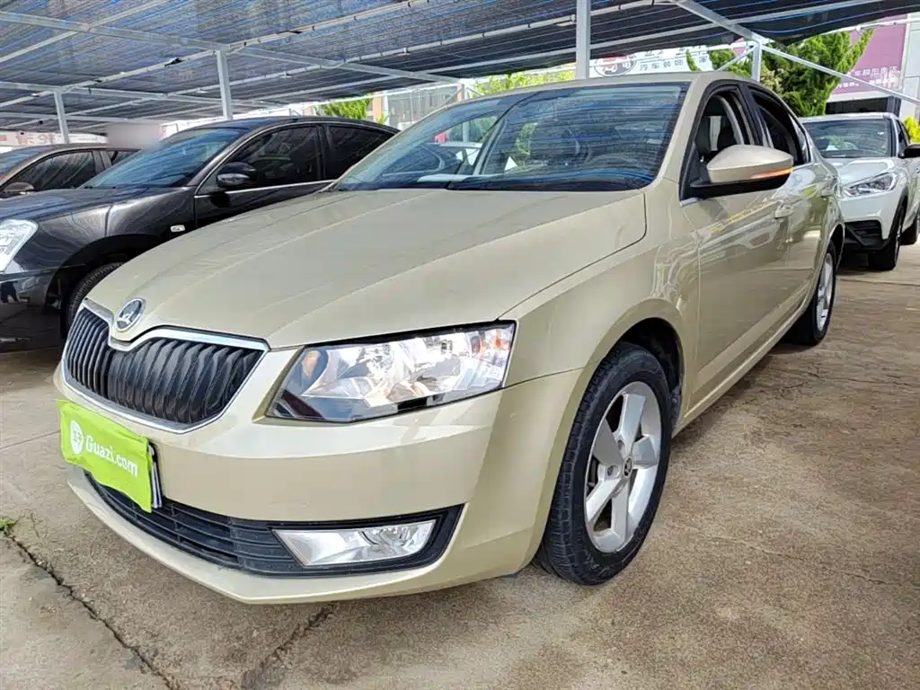 Škoda Octavia 2015 1.6L Automatic逸杰版