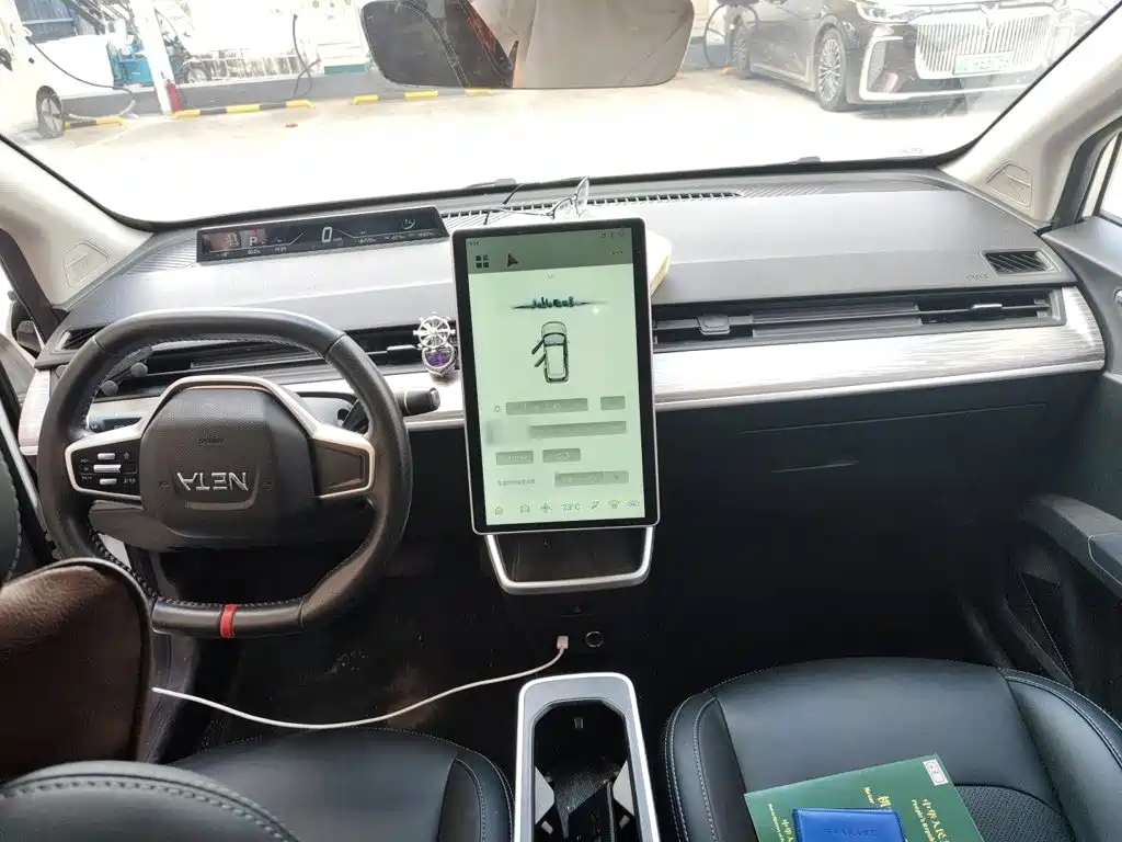 Nezha Auto Nezha V 2023 2022 Tide 300 Lite Ternary Lithium
