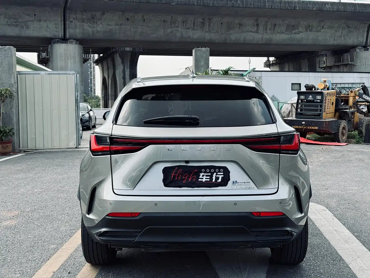 Lexus NX 2023 350h FWD Dynamic Edition фото 5