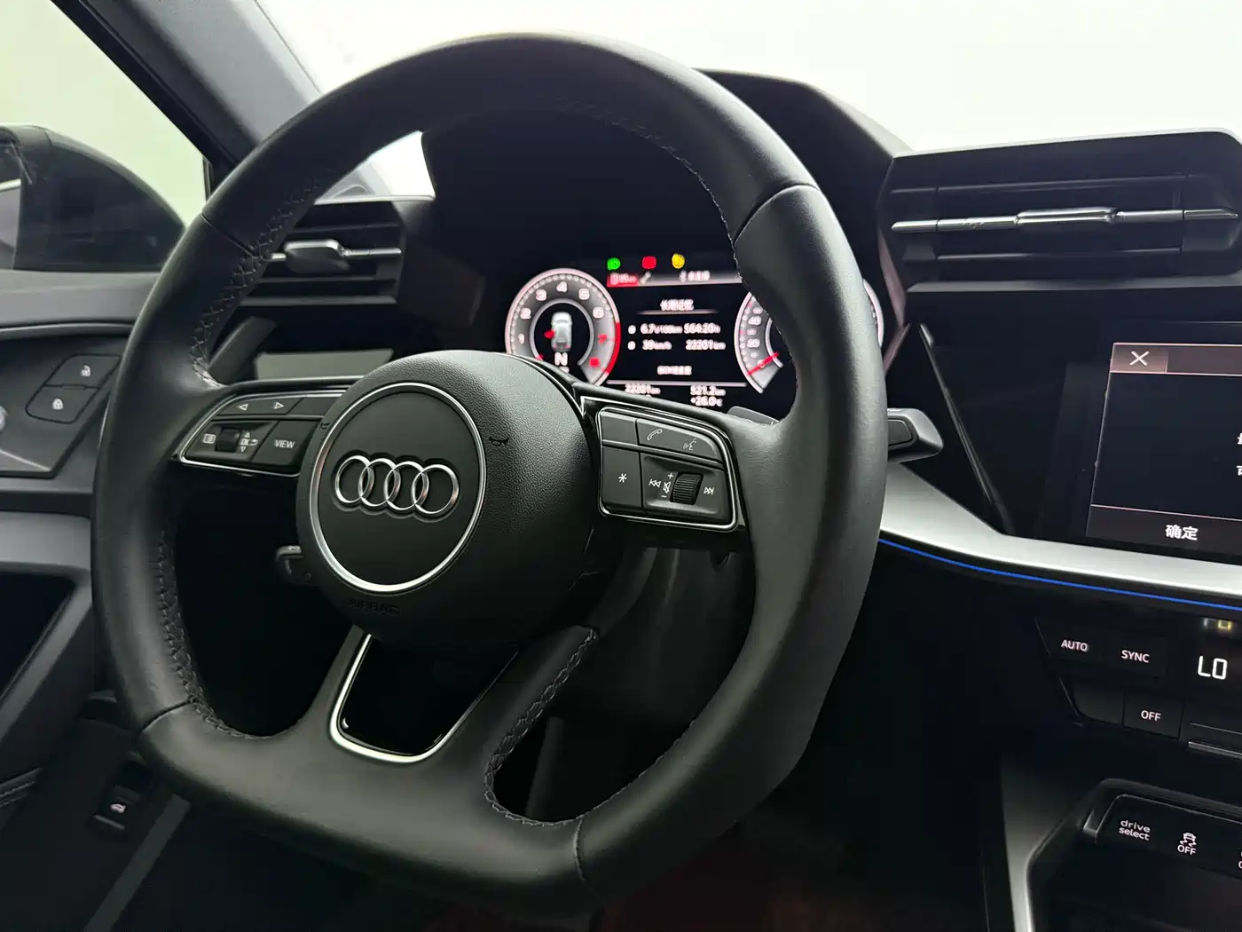 Audi A3 2023 Sportback 35 TFSI Luxury Sport фото 13