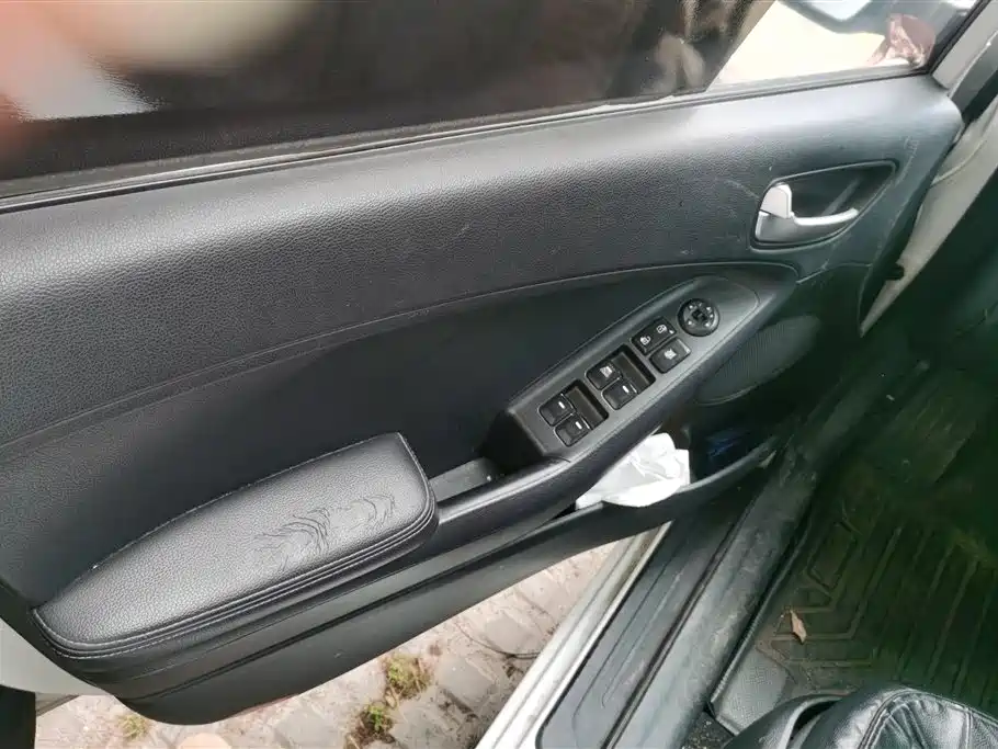 Kia K3 2015 1.6L Automatic GL фото 7