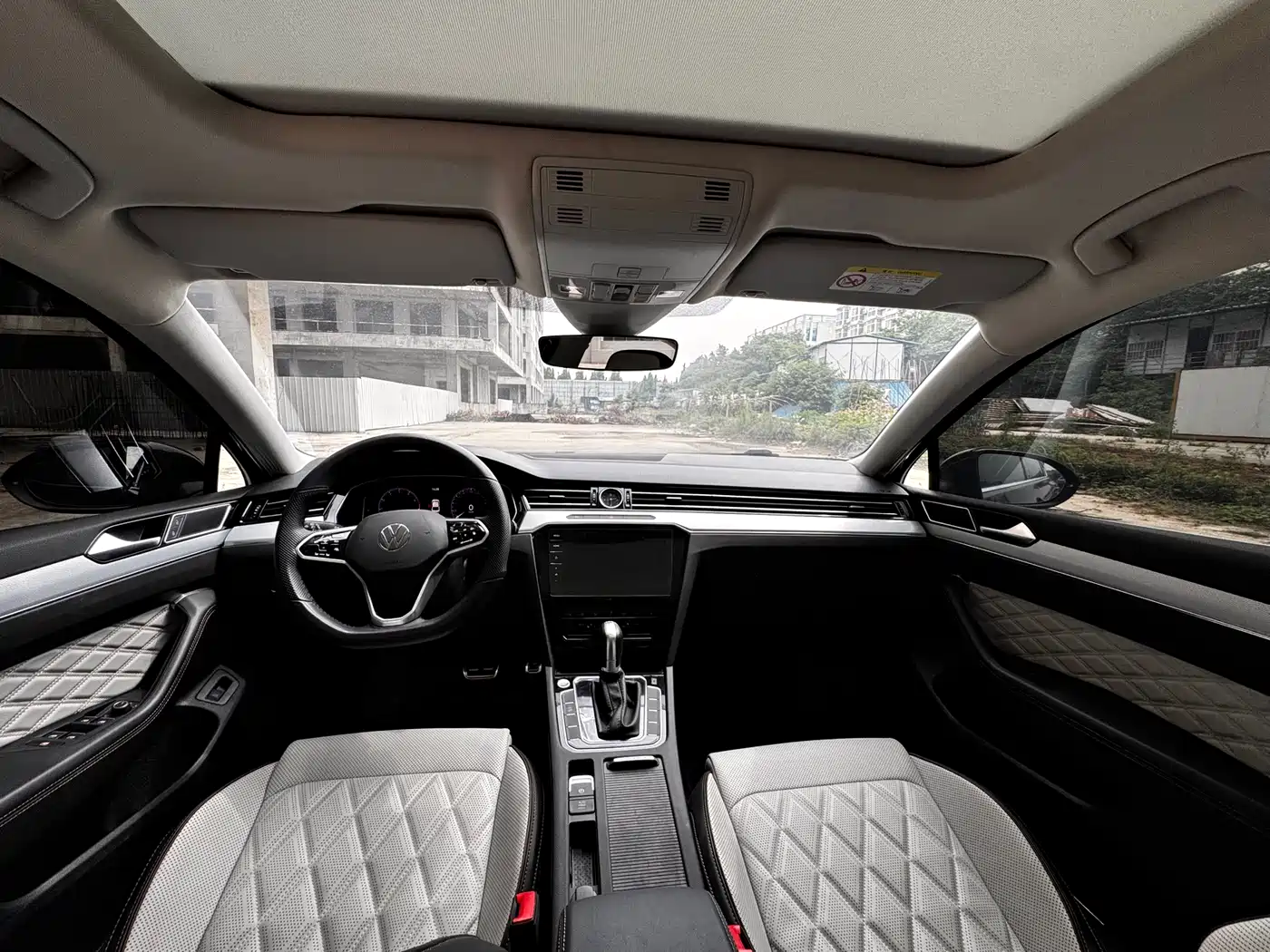 Volkswagen Magotan 2025 Popular Edition 280TSI DSG Comfort фото 6