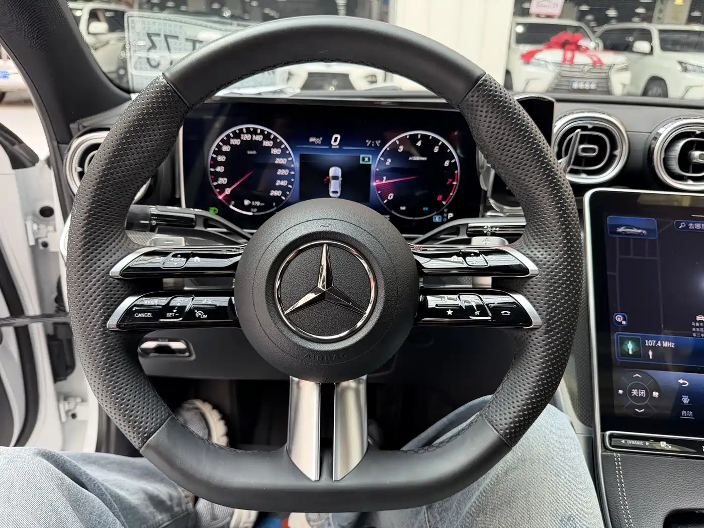 Mercedes-Benz C-Class 2024 C 260 L Night Edition Sport фото 15