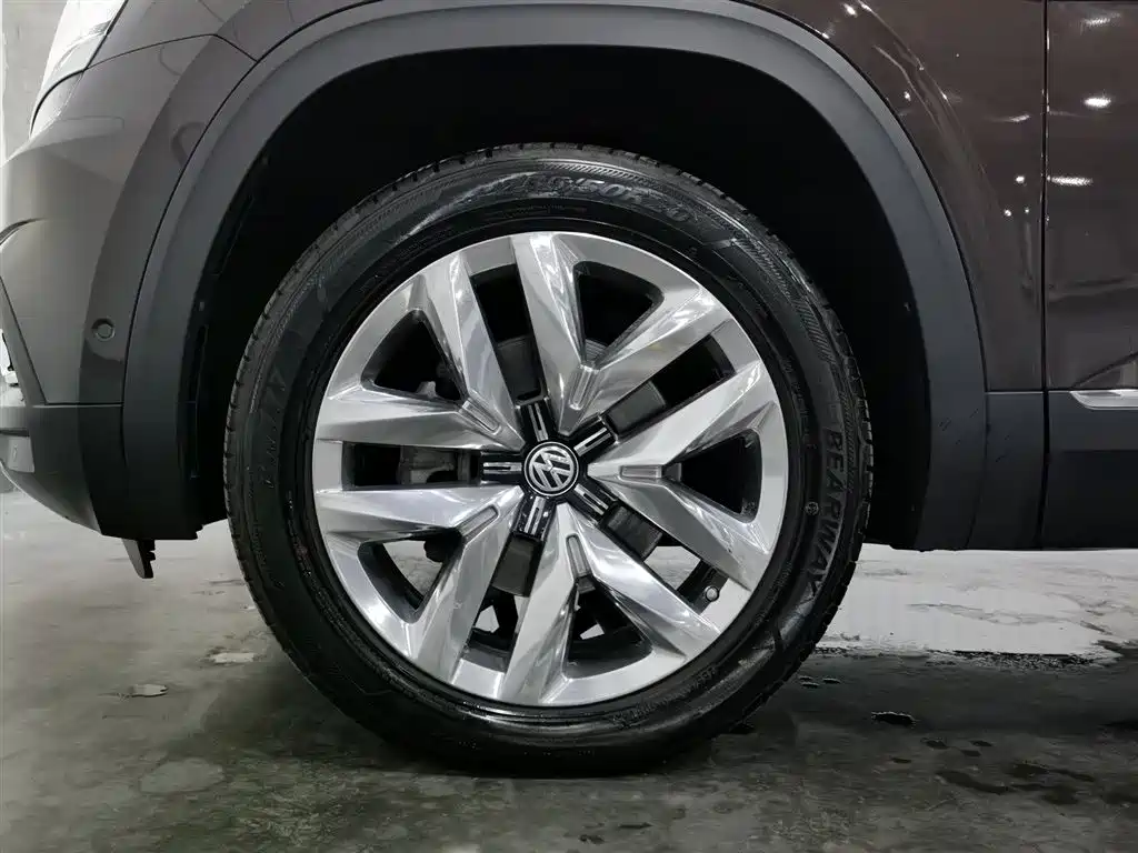 Volkswagen Teramont 2017 530 V6 AWD Ultimate Flagship Edition фото 17