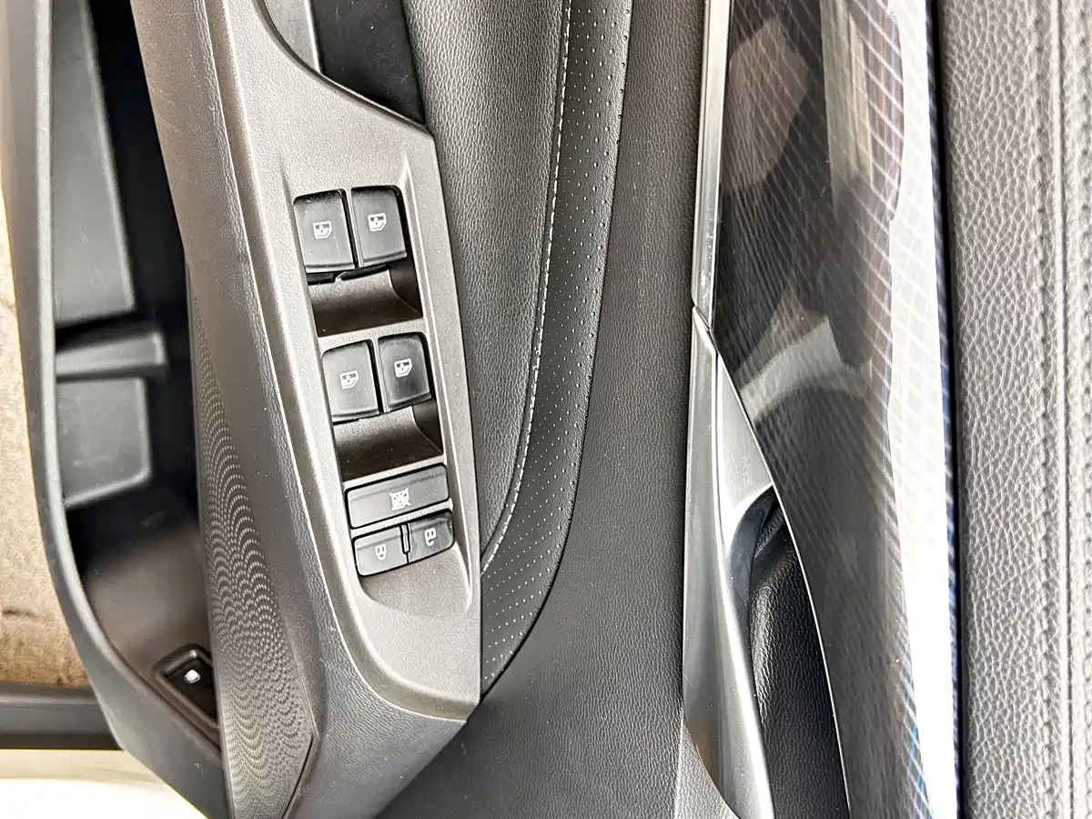 SAIC MAXUS CHASE G50