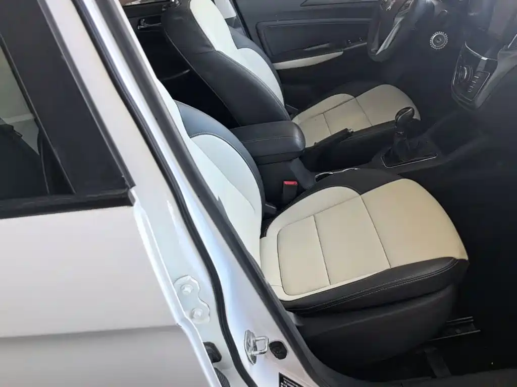 Changan CS35 2018 2017 1.6L Manual Luxury