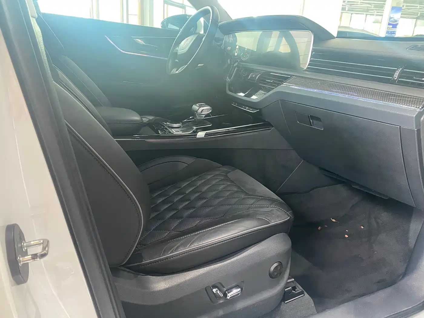 Hongqi HS5 2019 2.0T Smart Connect Enjoy 4WD Edition фото 3