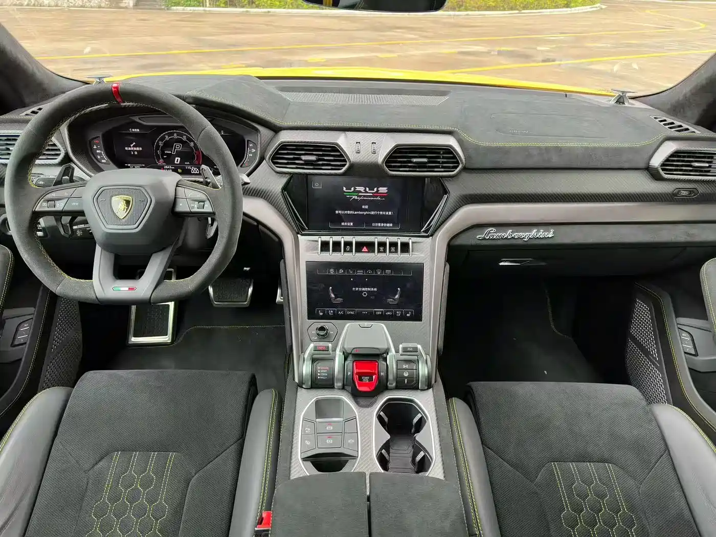 Lamborghini Urus 2022 4.0T V8 Performante фото 3