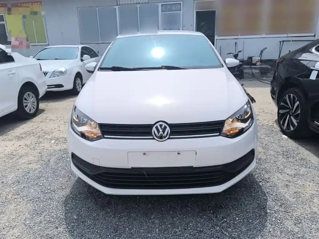 Volkswagen Polo 2016 1.4L Manual Trend фото 3