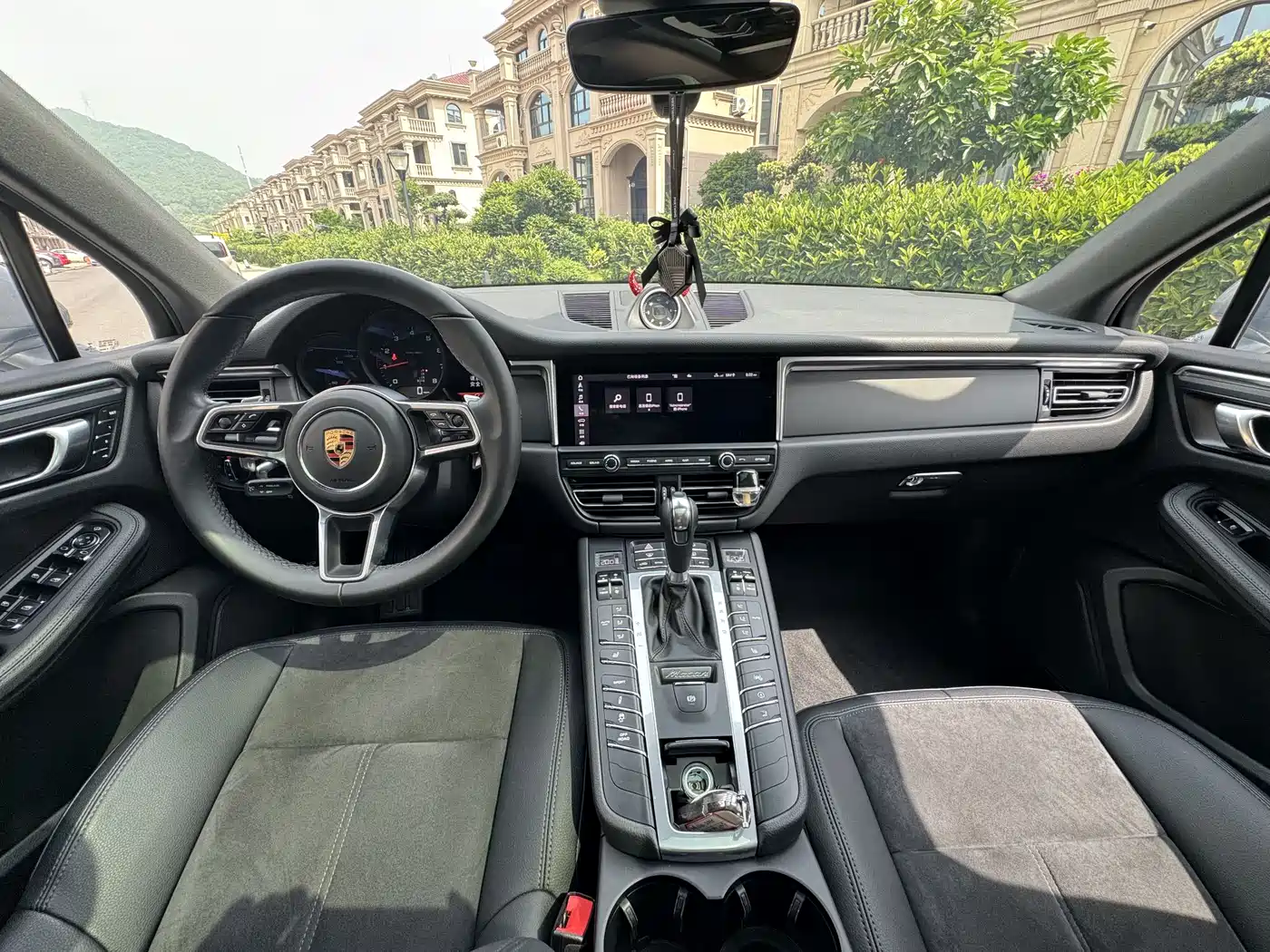 Porsche Macan 2021 Macan 2.0T фото 6