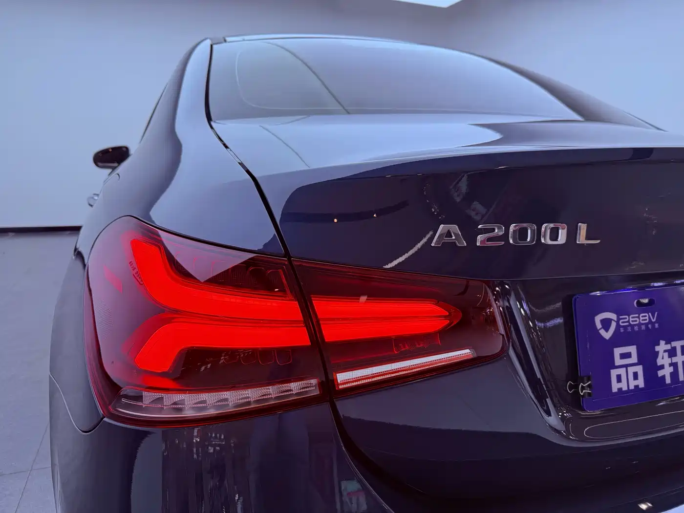Mercedes-Benz A-Class 2019 Facelift A 200 L Sports Sedan фото 28