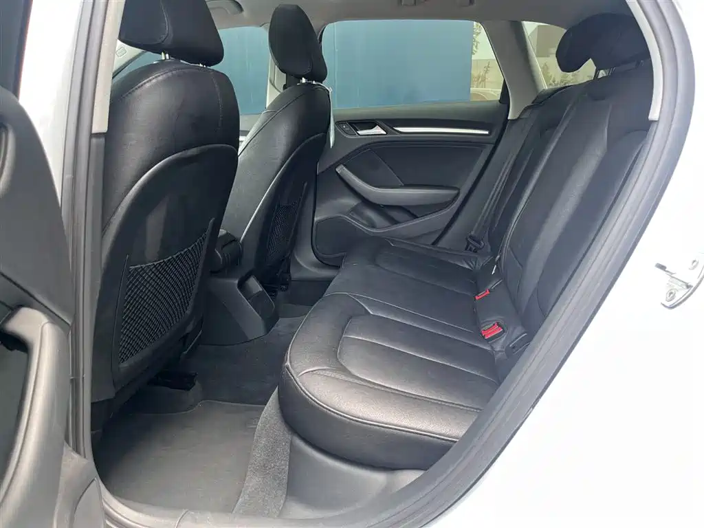 Audi A3 2014 Sportback 35 TFSI Automatic Progressive фото 8