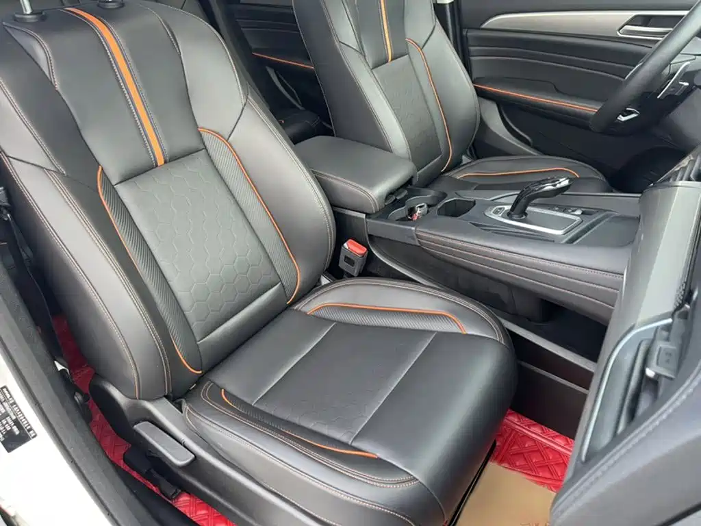 Фото 14 - Haval F7