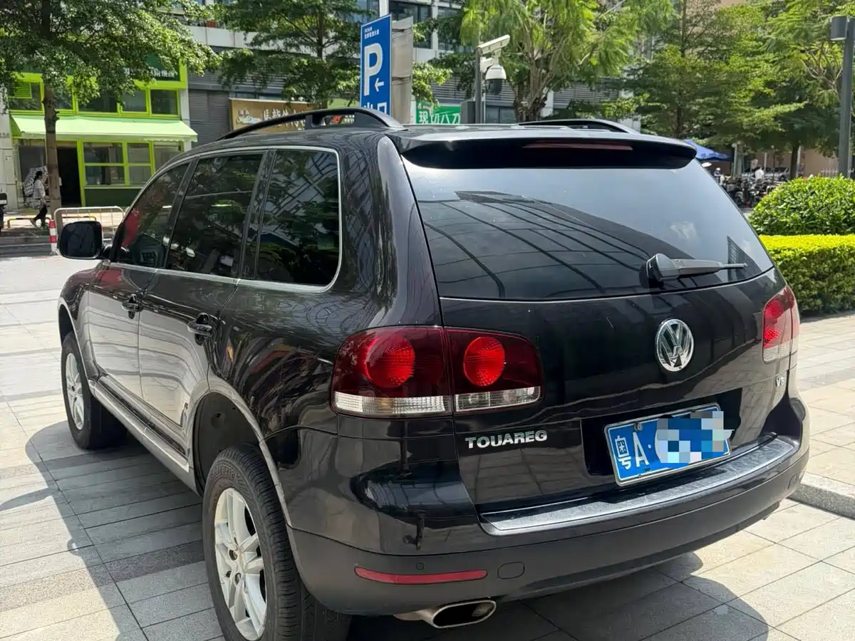 Volkswagen Touareg 2007 3.6L Luxury фото 4
