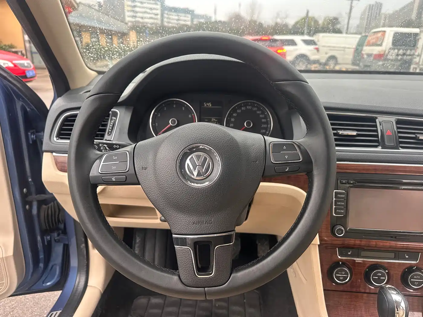 Volkswagen Lavida 2013 Facelift 1.4TSI DSG Luxury фото 7