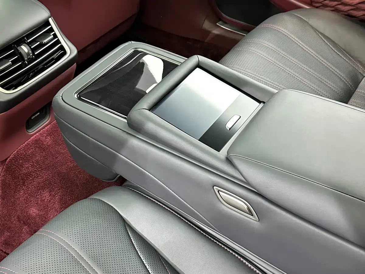 Lexus LS 2024 2024 Model 500h Executive Edition