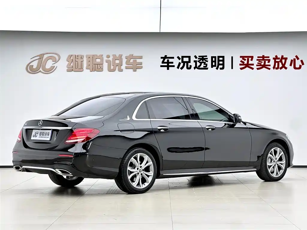 Mercedes-Benz E-Class 2020 E 300 L Sport Luxury Model фото 5