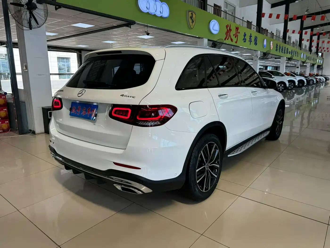 Mercedes-Benz GLC 2020 Facelift GLC 260 L 4MATIC Luxury фото 18