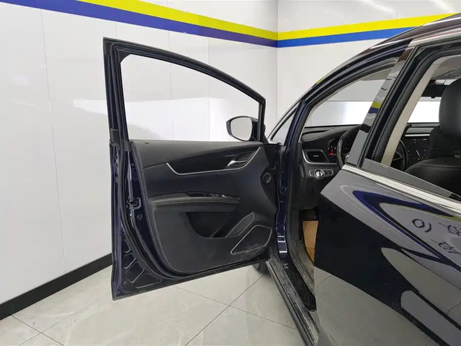 BYD Song MAX 2017 1.5T Auto Smart Luxury 7-Seater фото 7