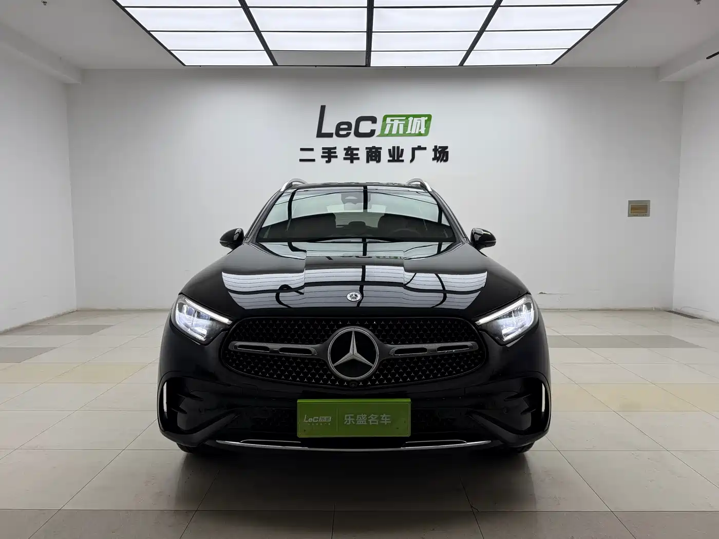 Mercedes-Benz GLC 2024 GLC 300 L 4MATIC Dynamic 5-seater фото 2