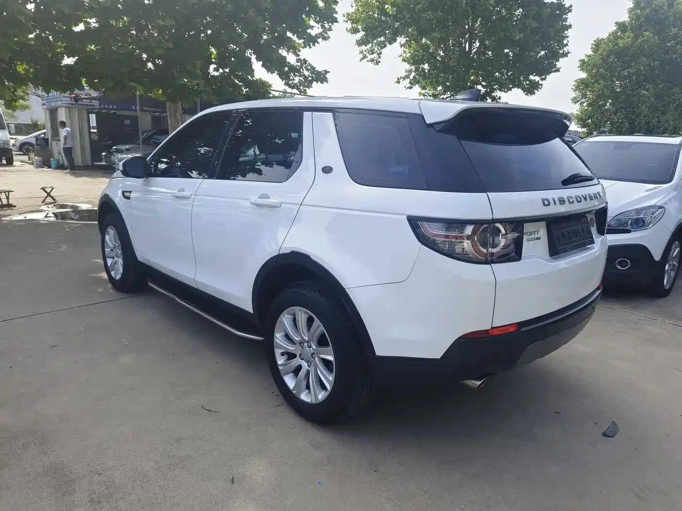 Land Rover Discovery Sport 2017 2.0T SE фото 5