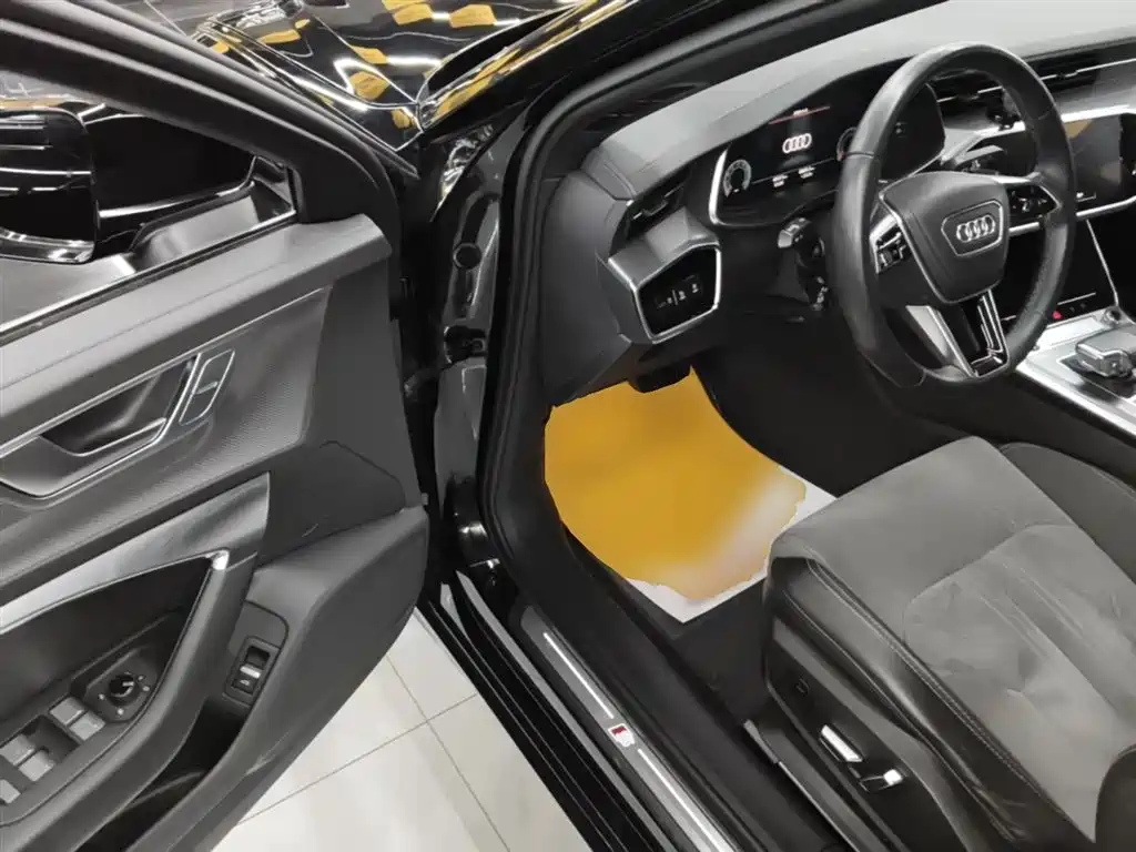 Audi A6L 2023 Facelift 40 TFSI Luxury Dynamic фото 16