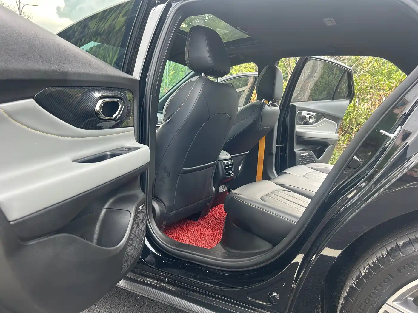 GAC Trumpchi Trumpchi Emkoo 2023 270T DCT J16 Edition фото 6