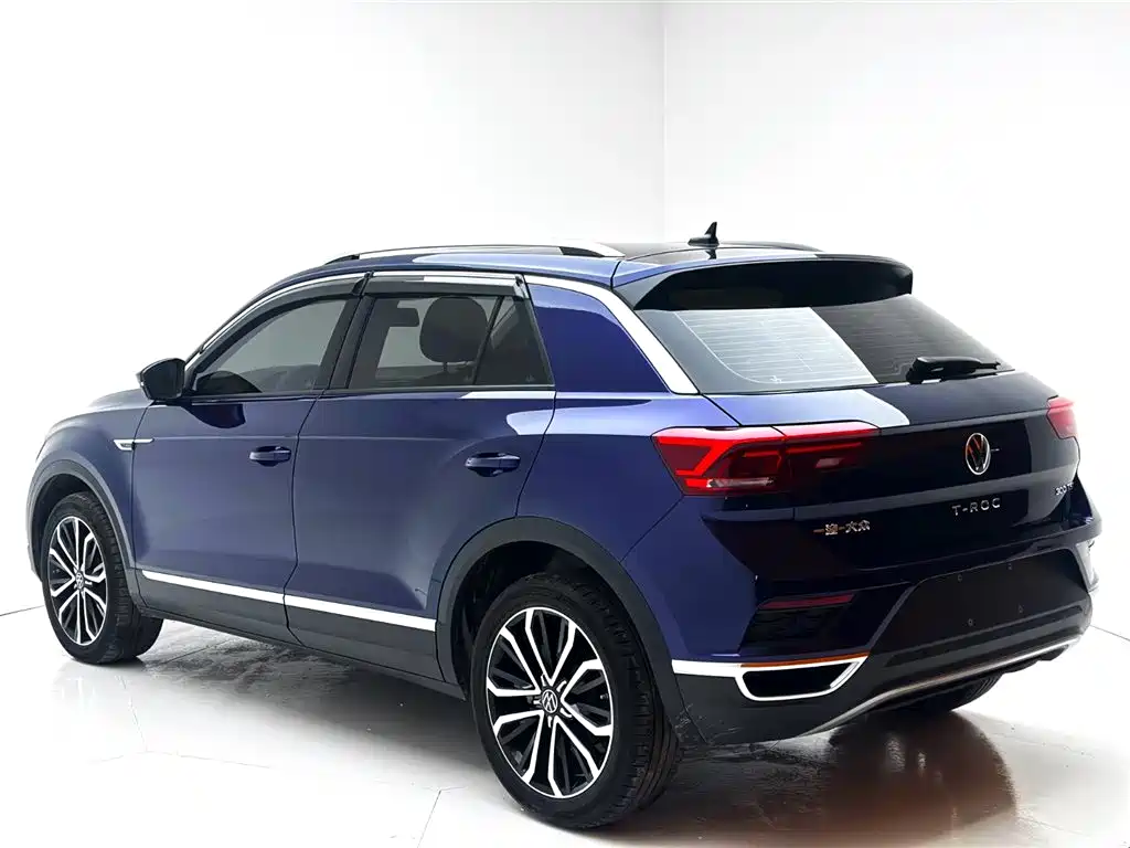 Volkswagen T-ROC 2022 280TSI DSG 2WD Comfort PLUS фото 4