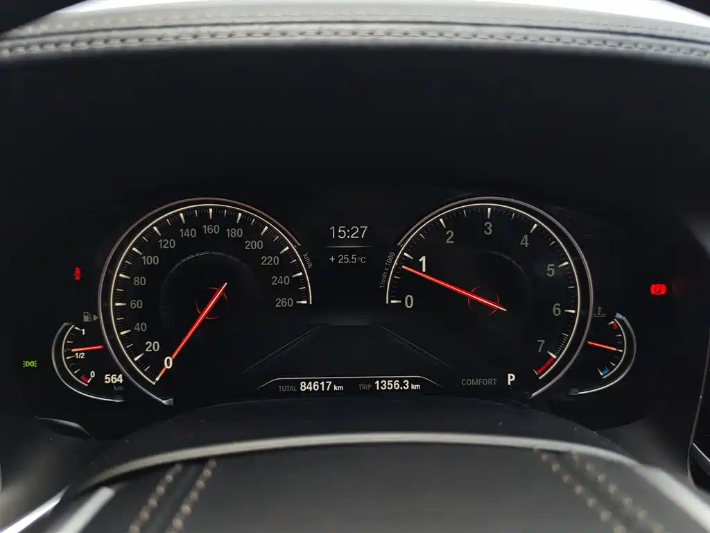 BMW 7 Series 2016 740Li Leading Edition фото 27