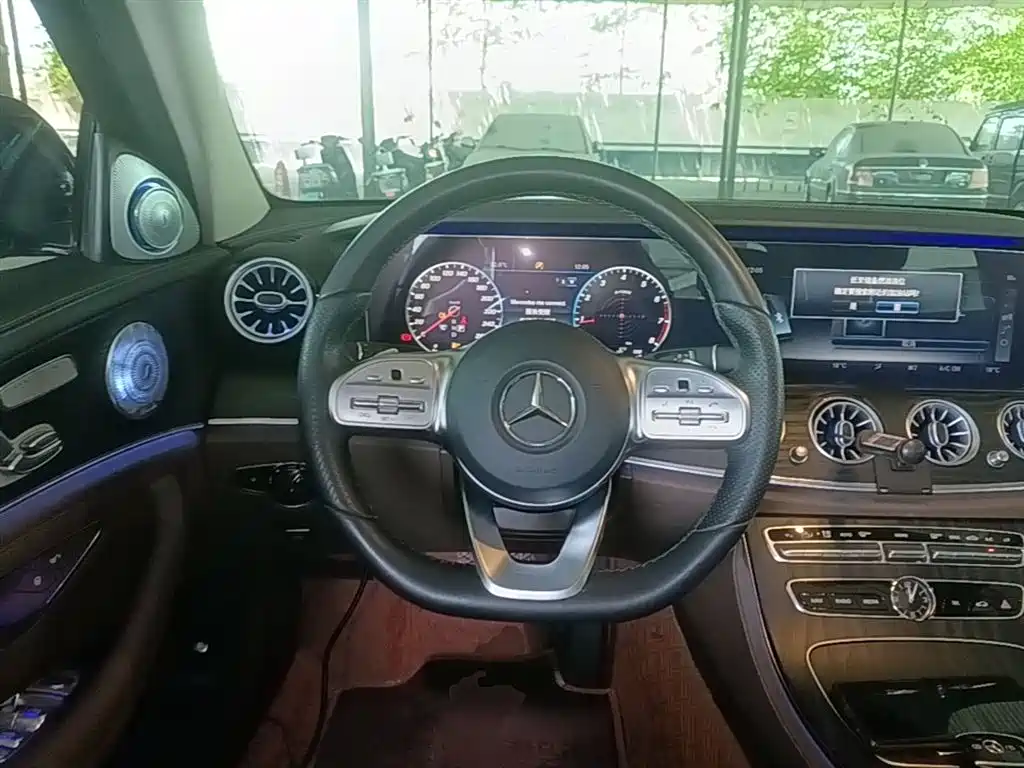 Mercedes-Benz E-Class 2019 Facelift E 300 L Sport Fashion фото 11