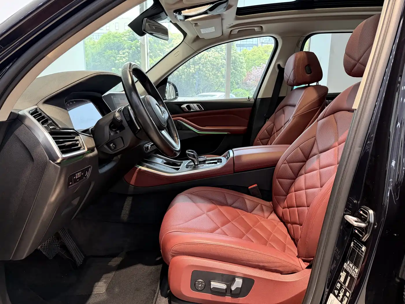 BMW X5 2022 xDrive 30Li Premium M Sport Package фото 7