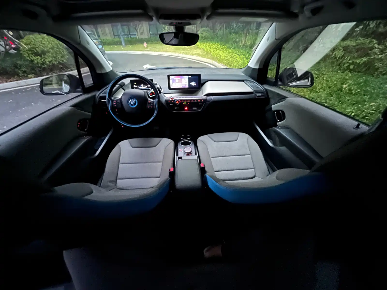Фото 11 - BMW i3 (Import)